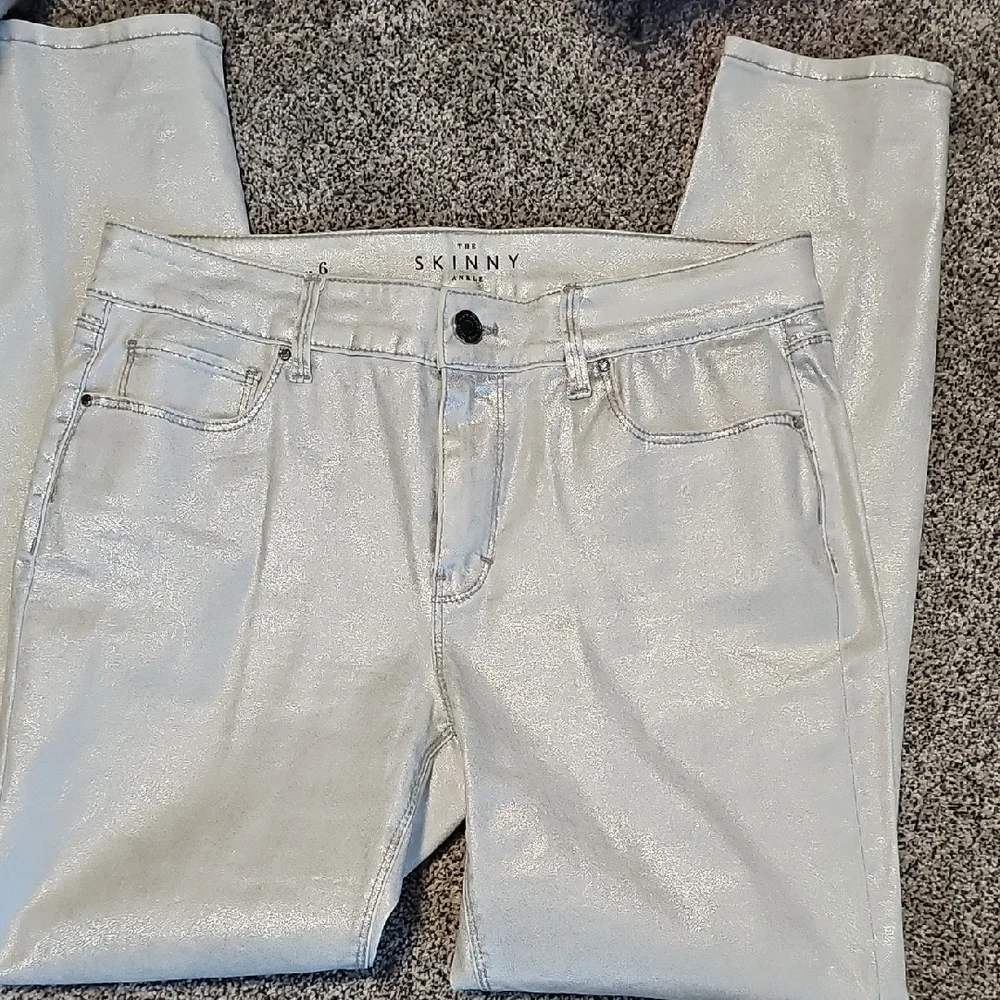White House Black Market Shimmering Silver Skinny Jeans - Picture 3 of 7